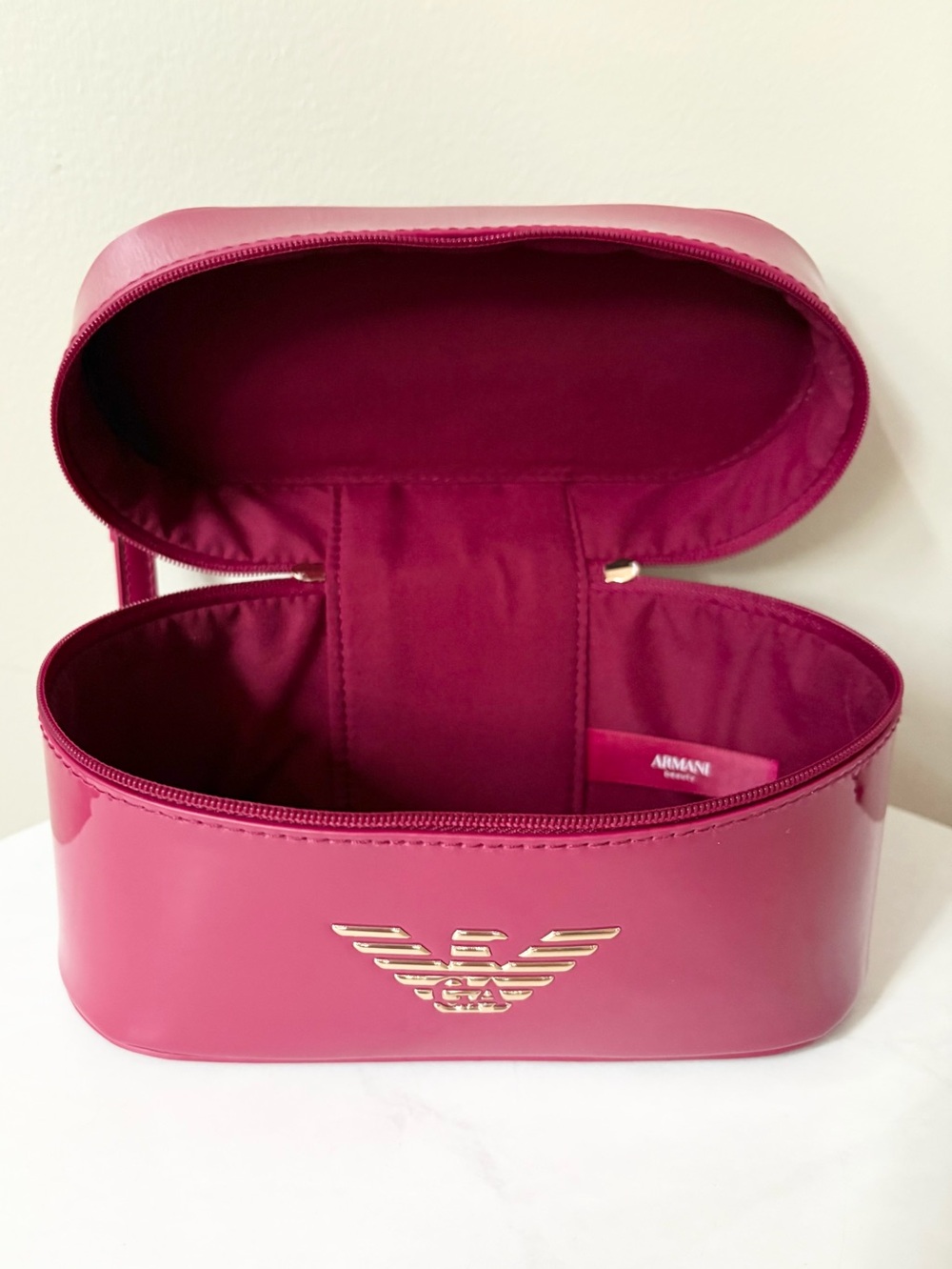 Emporio Armani Patent Fuchsia Crossbody Vanity Bag plus Mascara - Picture 6 of 9